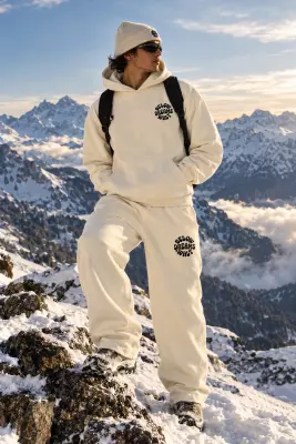 ensemble hoodie + jogging BELOW DREAMS crème — image 1
